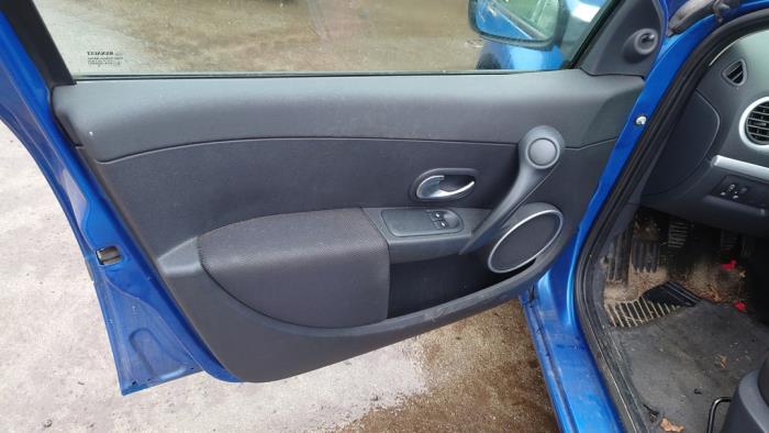 Renault Clio III 1.6 16V Sloopvoertuig (2007, Blauw)