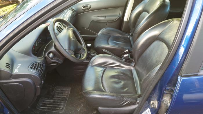 Peugeot 206 1.4 XR,XS,XT,Gentry Sloopvoertuig (2006, Blauw)