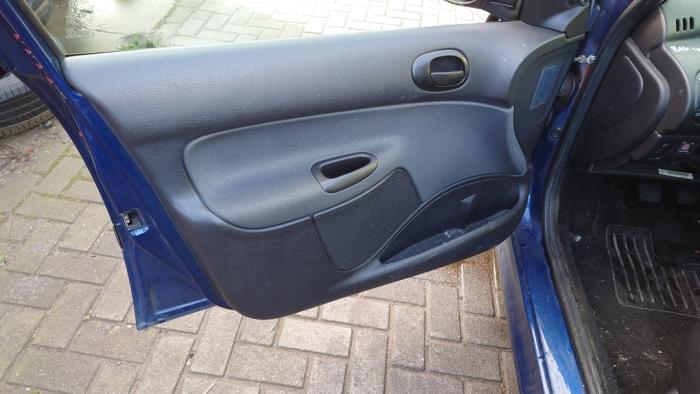 Peugeot 206 1.4 XR,XS,XT,Gentry Sloopvoertuig (2006, Blauw)