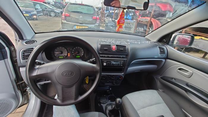 Kia Picanto 1.0 12V Sloopvoertuig (2006, Grijs)