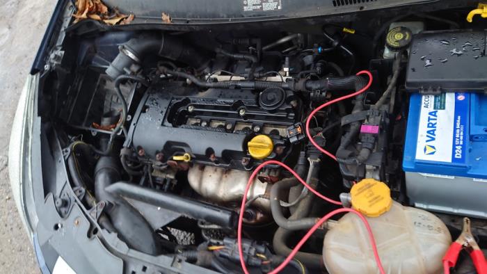 Opel Corsa D 1.2 16V Sloopvoertuig (2010, Blauw)