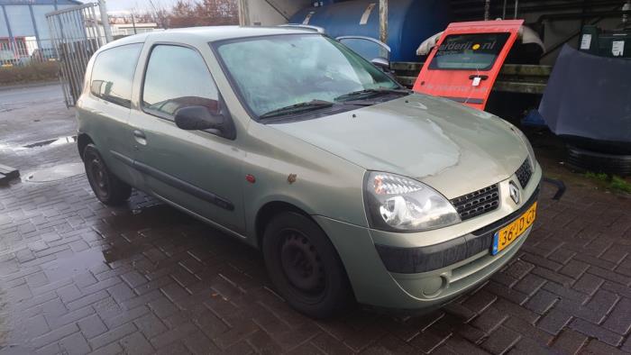 Renault Clio II 1.2 16V Sloopvoertuig (2002, Bruin)