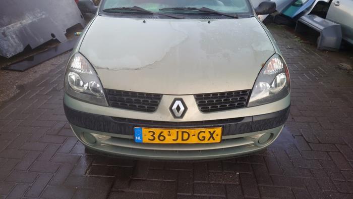 Renault Clio II 1.2 16V Sloopvoertuig (2002, Bruin)