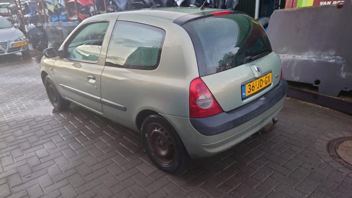 Renault Clio II 1.2 16V Sloopvoertuig (2002, Bruin)