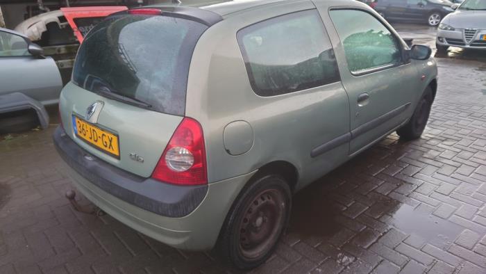 Renault Clio II 1.2 16V Sloopvoertuig (2002, Bruin)