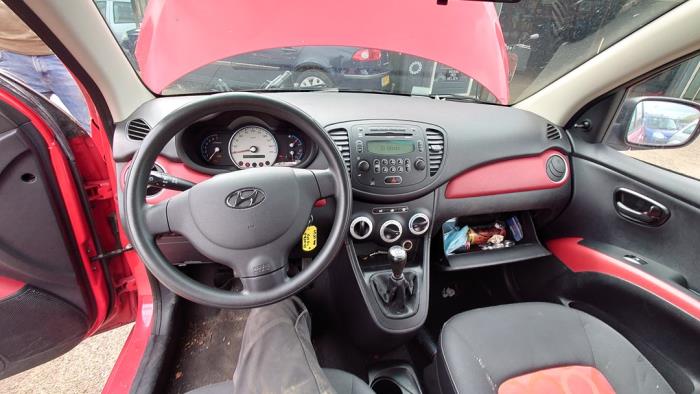 Hyundai i10 1.1i 12V Sloopvoertuig (2010, Rood)