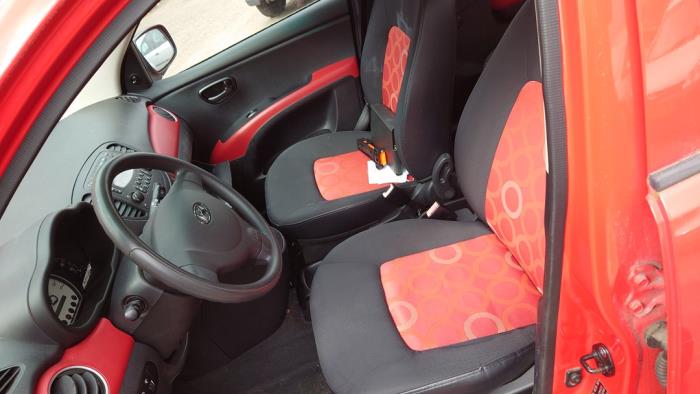 Hyundai i10 1.1i 12V Sloopvoertuig (2010, Rood)