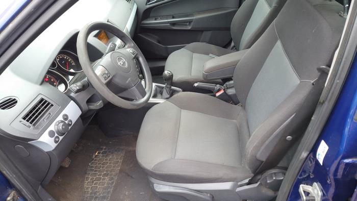 Opel Astra H 1.6 16V Twinport Sloopvoertuig (2006, Blauw)