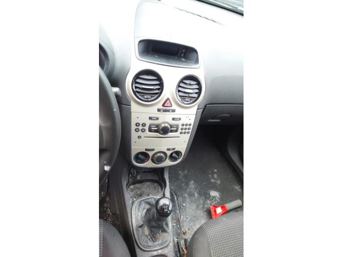 Opel Corsa D 1.2 16V Sloopvoertuig (2008, Grijs)