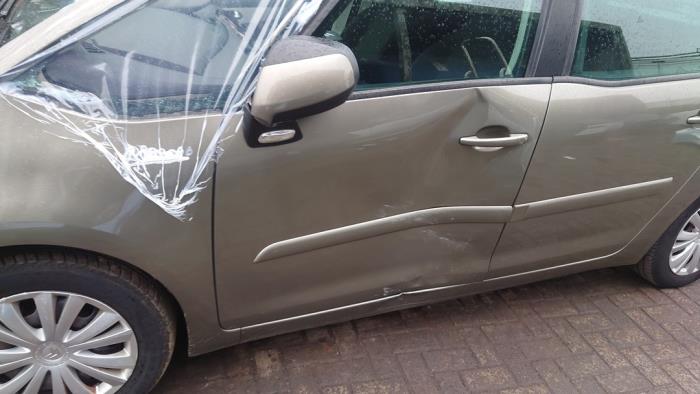 Citroen C4 Picasso 1.6 16V VTi 120 Sloopvoertuig (2012, Bruin)