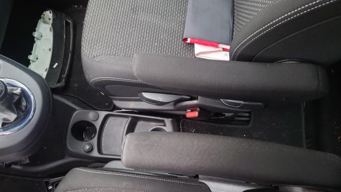 Citroen C4 Picasso 1.6 16V VTi 120 Sloopvoertuig (2012, Bruin)