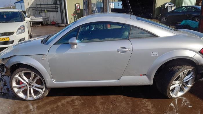 Audi TT 1.8 20V Turbo Sloopvoertuig (1999, Grijs)