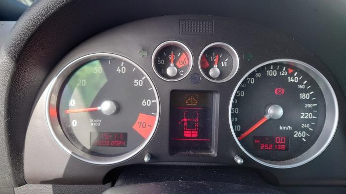 Audi TT 1.8 20V Turbo Sloopvoertuig (1999, Grijs)