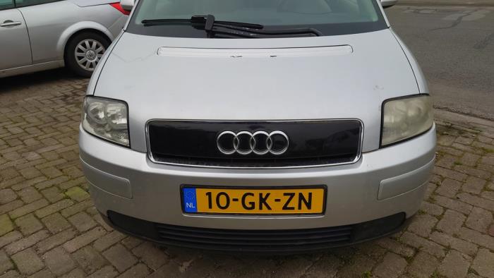 Audi A2 1.4 16V Sloopvoertuig (2001, Grijs)