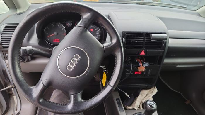 Audi A2 1.4 16V Sloopvoertuig (2001, Grijs)