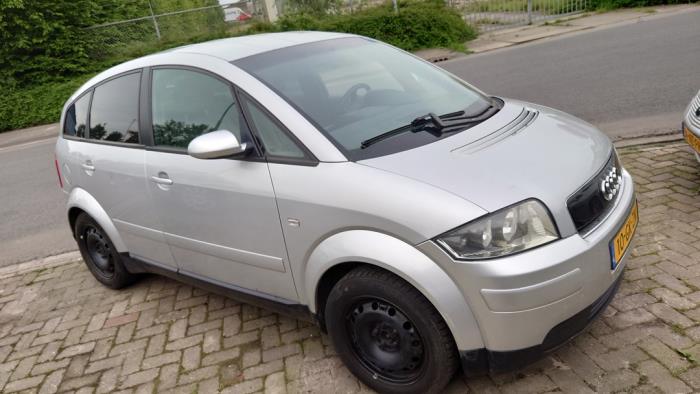 Audi A2 1.4 16V Sloopvoertuig (2001, Grijs)