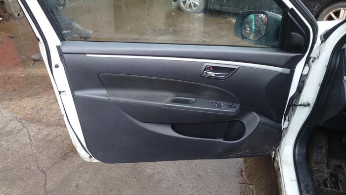 Suzuki Swift 1.2 16V Sloopvoertuig (2011, Wit)