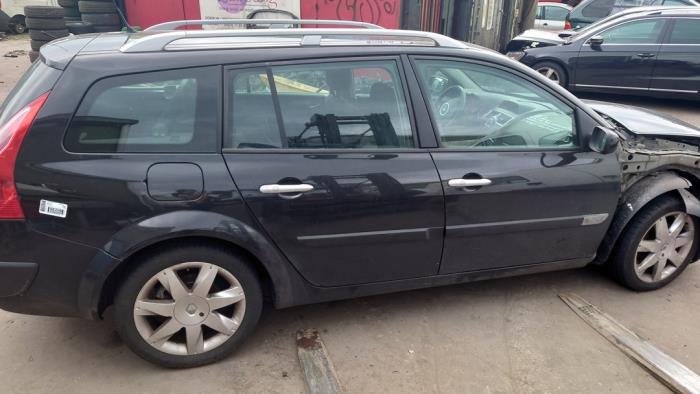 Renault Megane II Grandtour 2.0 16V Sloopvoertuig (2006, Zwart)