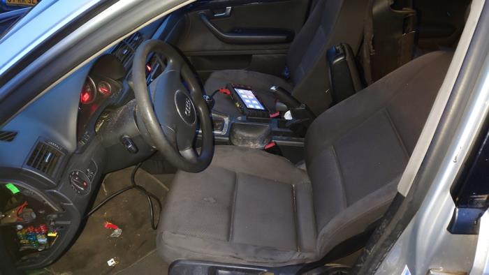 Audi A4 Avant 1.9 TDI PDE 130 Sloopvoertuig (2004, Grijs)