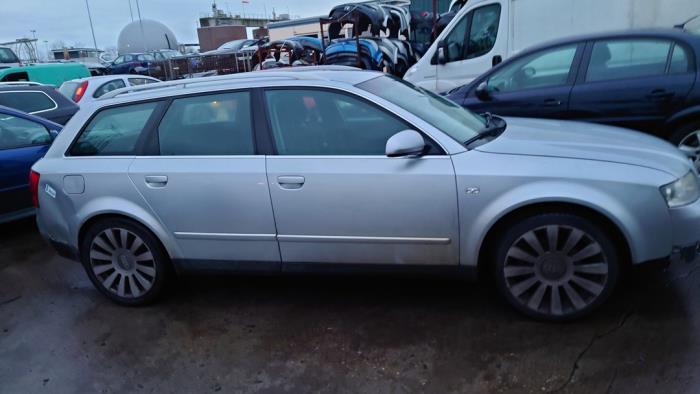 Audi A4 Avant 1.9 TDI PDE 130 Sloopvoertuig (2004, Grijs)