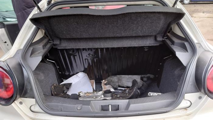 Alfa Romeo MiTo 1.3 JTDm 16V Eco Sloopvoertuig (2011, Wit)