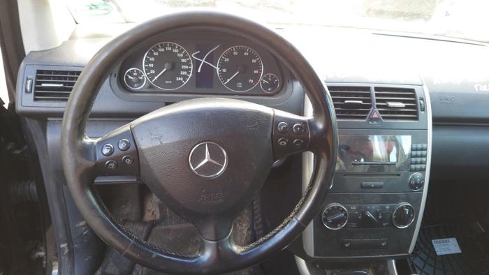 Mercedes A 2.0 A-200 5-Drs. Sloopvoertuig (2004, Zwart)