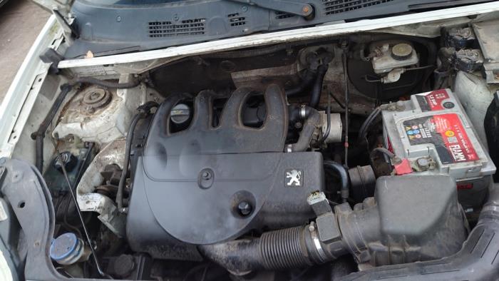 Peugeot Partner 1.9D Sloopvoertuig (2006, Graniet)