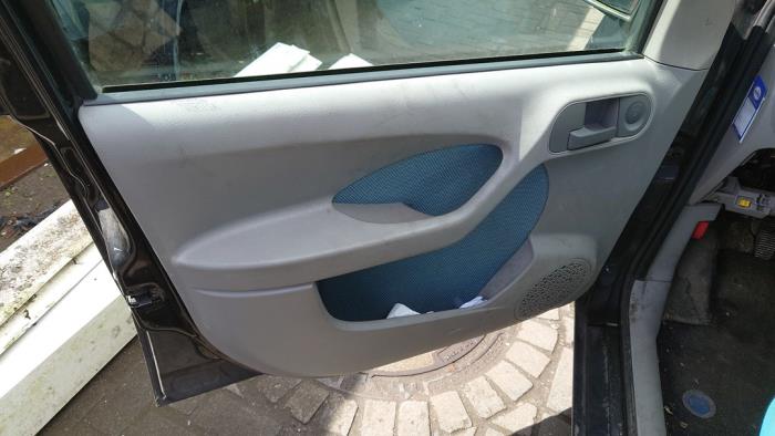 Fiat Panda 1.2 Fire Sloopvoertuig (2004, Zwart)