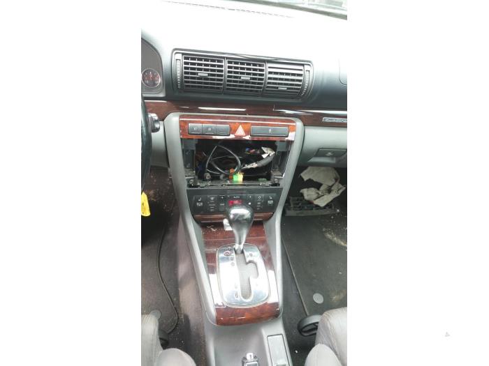 Audi A4 2.5 TDI V6 24V Quattro Sloopvoertuig (1999, Blauw)