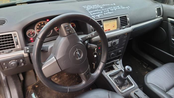 Opel Vectra C GTS 2.2 DIG 16V Sloopvoertuig (2008, Zwart)