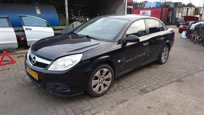 Opel Vectra C GTS 2.2 DIG 16V Sloopvoertuig (2008, Zwart)