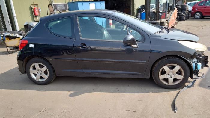 Peugeot 207/207+ 1.4 16V Sloopvoertuig (2006, Zwart)