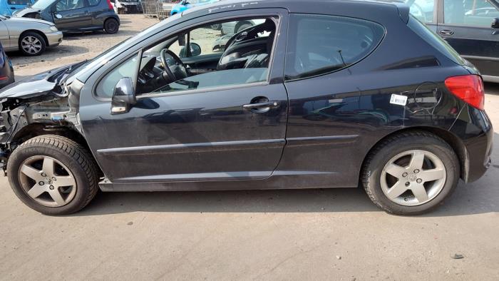 Peugeot 207/207+ 1.4 16V Sloopvoertuig (2006, Zwart)