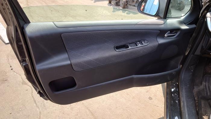 Peugeot 207/207+ 1.4 16V Sloopvoertuig (2006, Zwart)