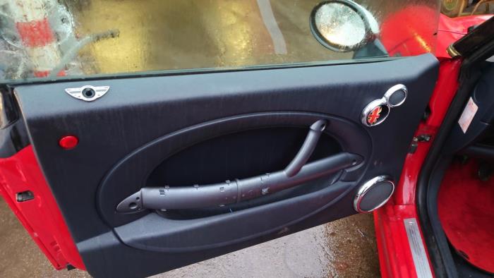 Mini Mini Sloopvoertuig (2004, Rood)