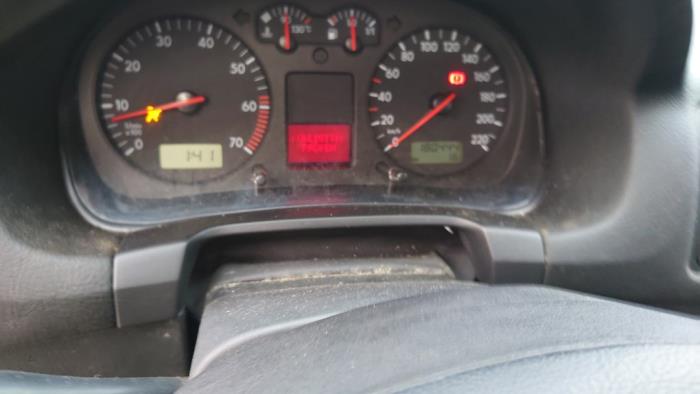 Volkswagen Golf IV 1.4 16V Sloopvoertuig (2000, Grijs)