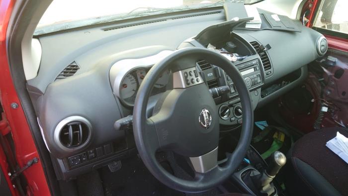 Nissan Note 1.4 16V Sloopvoertuig (2008, Rood)