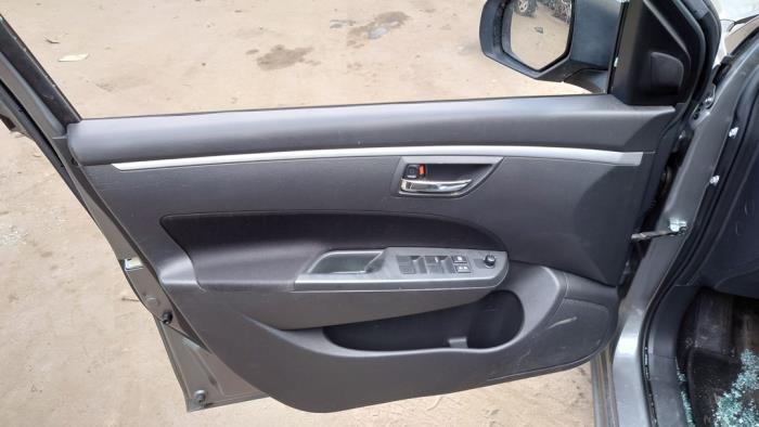 Suzuki Swift 1.2 16V Sloopvoertuig (2010, Grijs)