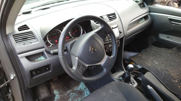 Suzuki Swift 1.2 16V Sloopvoertuig (2010, Grijs)