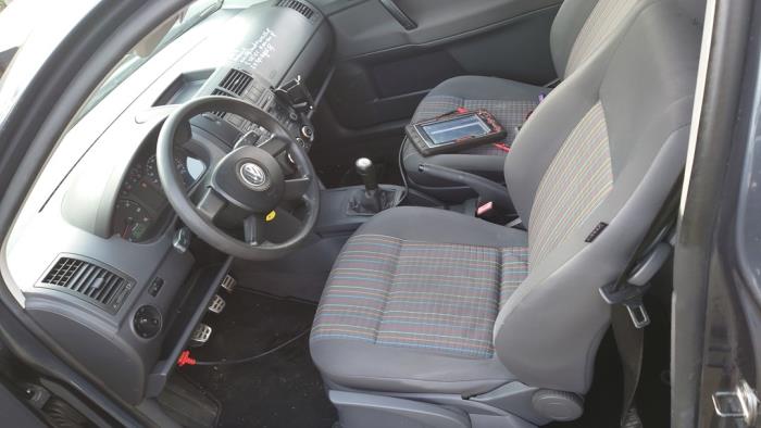 Volkswagen Polo IV 1.2 Sloopvoertuig (2005, Grijs)