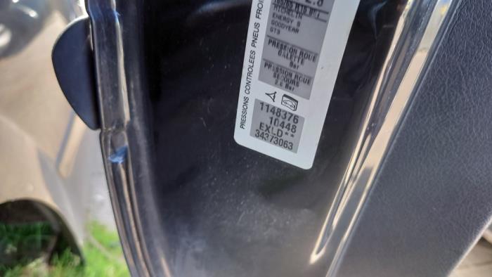 Peugeot 207/207+ 1.4 16V VTi Sloopvoertuig (2008, Zwart)