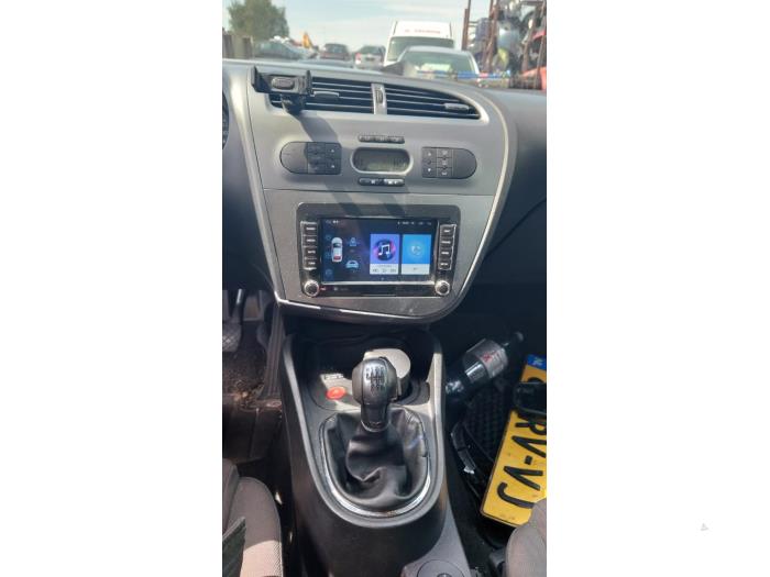 Seat Leon 2.0 FSI 16V Sloopvoertuig (2005, Grijs)