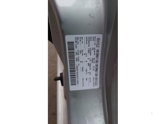 Mazda Demio 1.3 16V Sloopvoertuig (2000, Grijs)