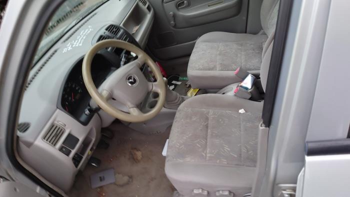 Mazda Demio 1.3 16V Sloopvoertuig (2000, Grijs)