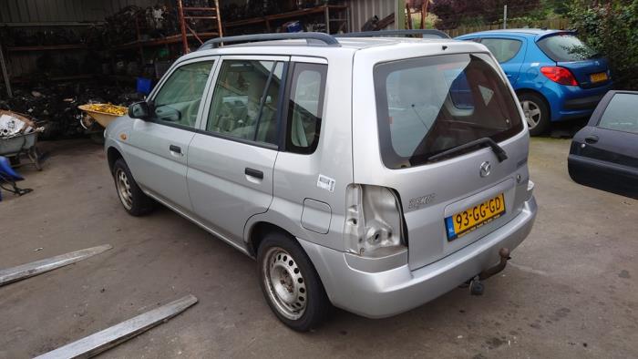 Mazda Demio 1.3 16V Sloopvoertuig (2000, Grijs)