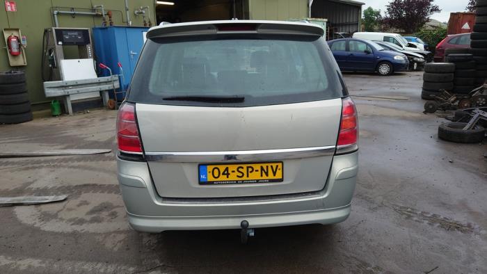 Opel Zafira 2.2 16V Direct Ecotec Sloopvoertuig (2006, Grijs)