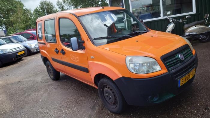 Fiat Doblo Cargo 1.3 D 16V Multijet DPF Sloopvoertuig (2010, Graniet)