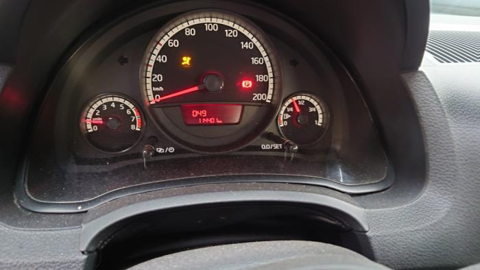 Volkswagen Up! 1.0 12V 60 Sloopvoertuig (2013, Zwart)