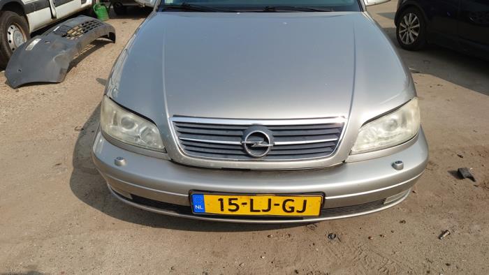 Opel Omega B Caravan 2.2 16V Sloopvoertuig (2003, Grijs)