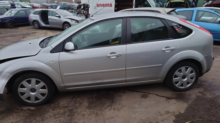 Ford Focus 2 1.6 16V Sloopvoertuig (2008, Grijs)